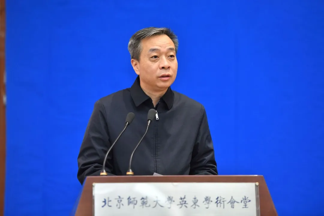 yl8cc永利官网副校长 康震.jpg